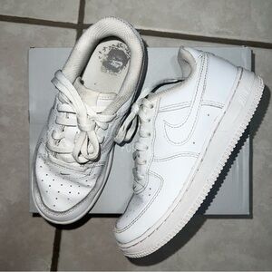 Nike Air Force 1 ‘07 LE, 13C